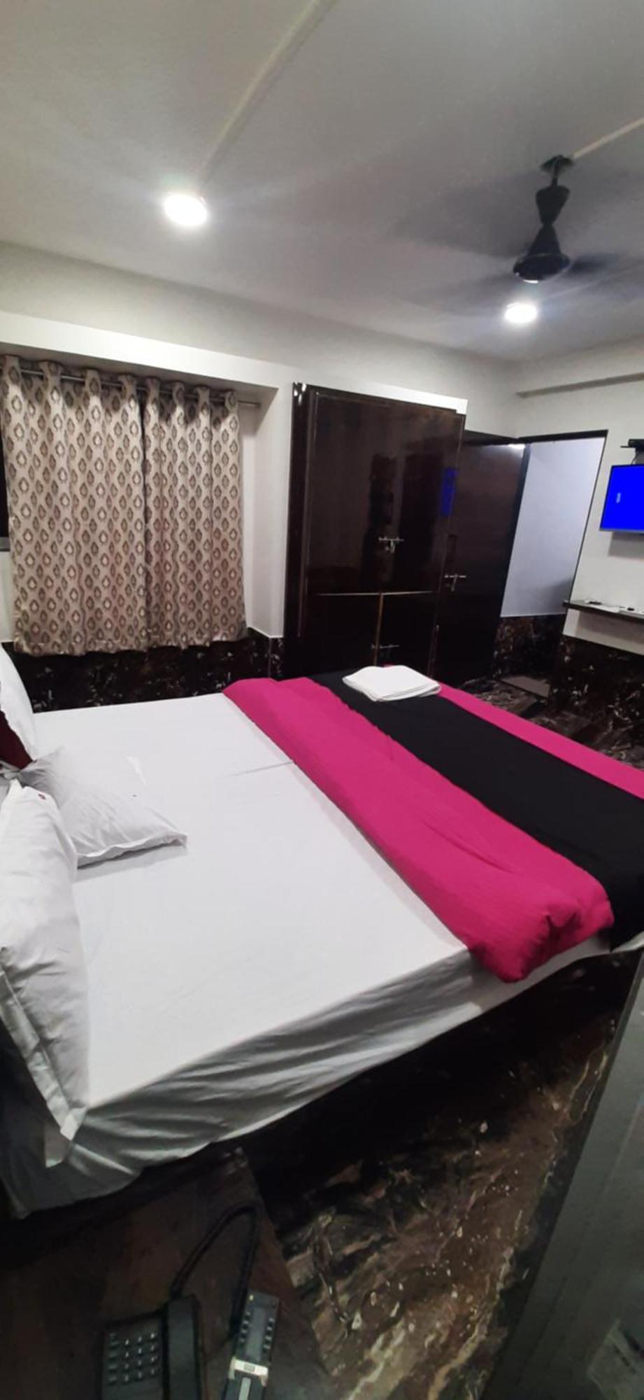 Hotel Silver Resort Даман Екстериор снимка