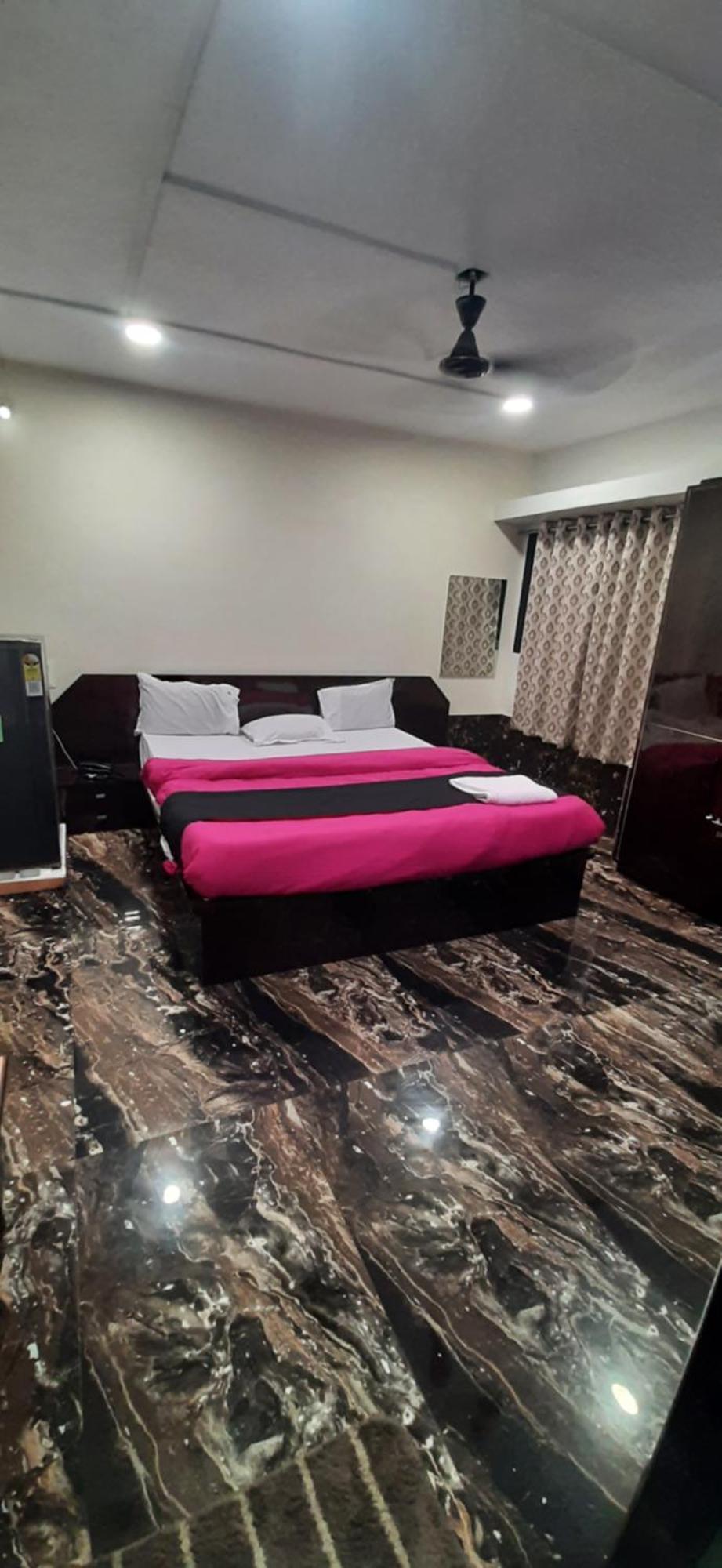 Hotel Silver Resort Даман Екстериор снимка