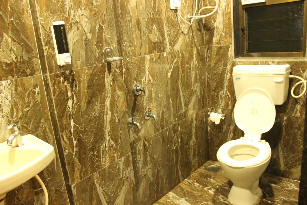 Hotel Silver Resort Даман Екстериор снимка