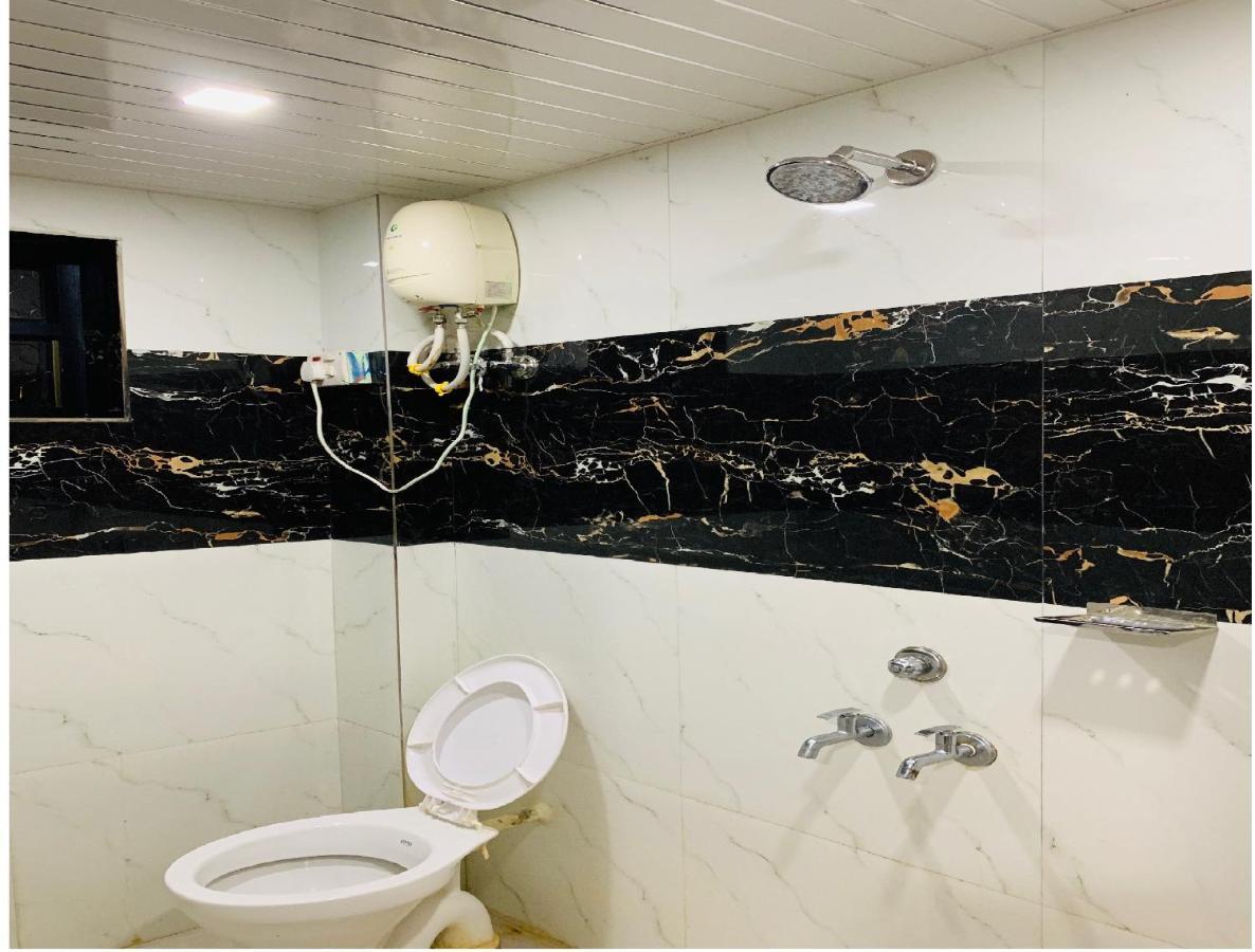 Hotel Silver Resort Даман Екстериор снимка