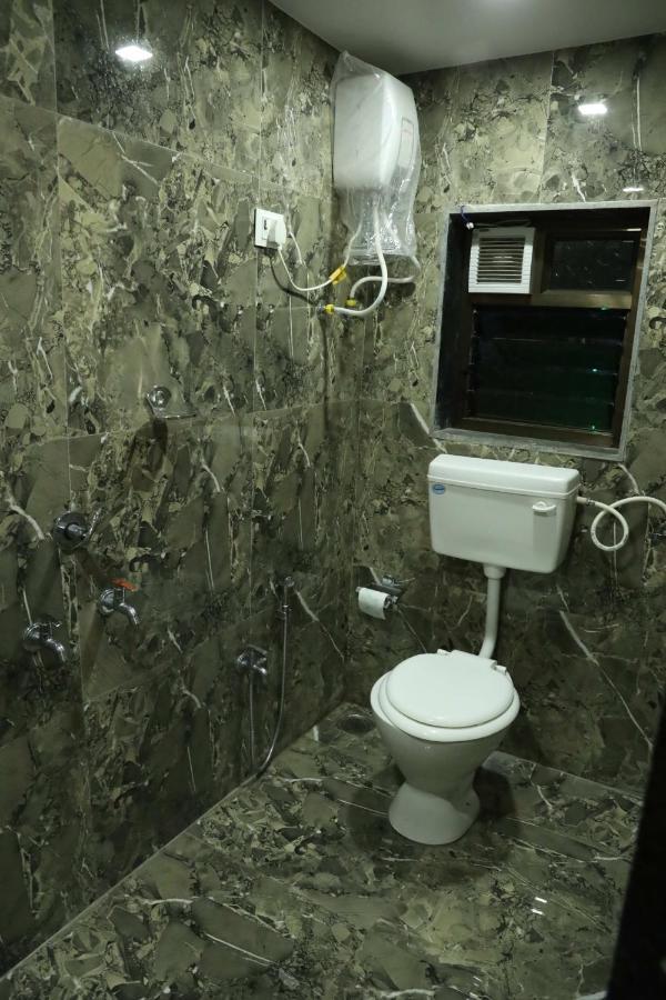 Hotel Silver Resort Даман Екстериор снимка